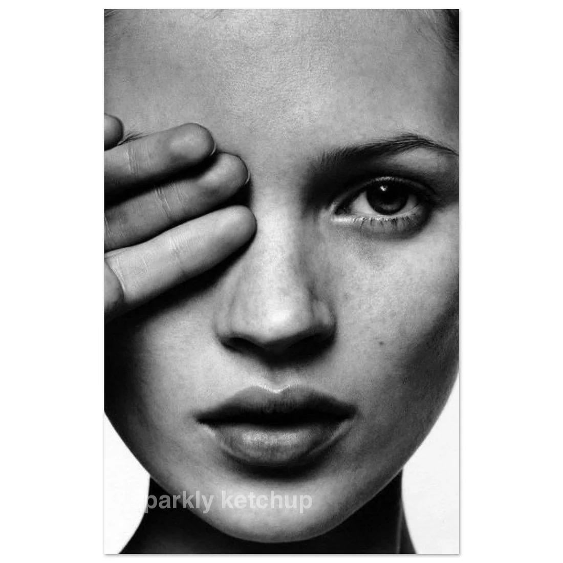 B&W Kate Moss single | 24x32 high HD resolution
